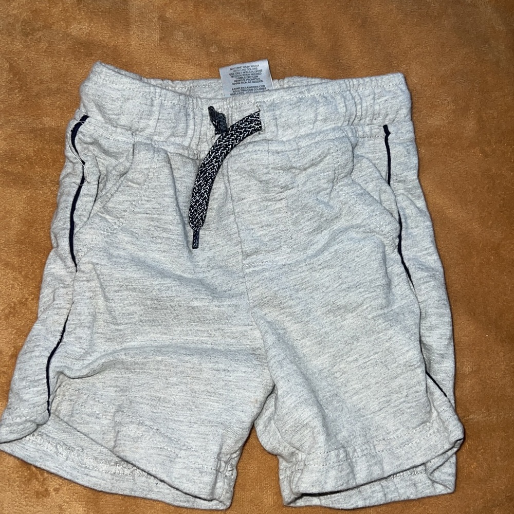 Short bundle! Willing to split - Picture 2 of 4